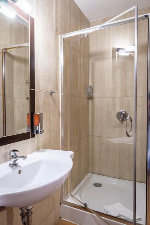 Hotel Bastion Kostrzyn nad Odra Εξωτερικό φωτογραφία
