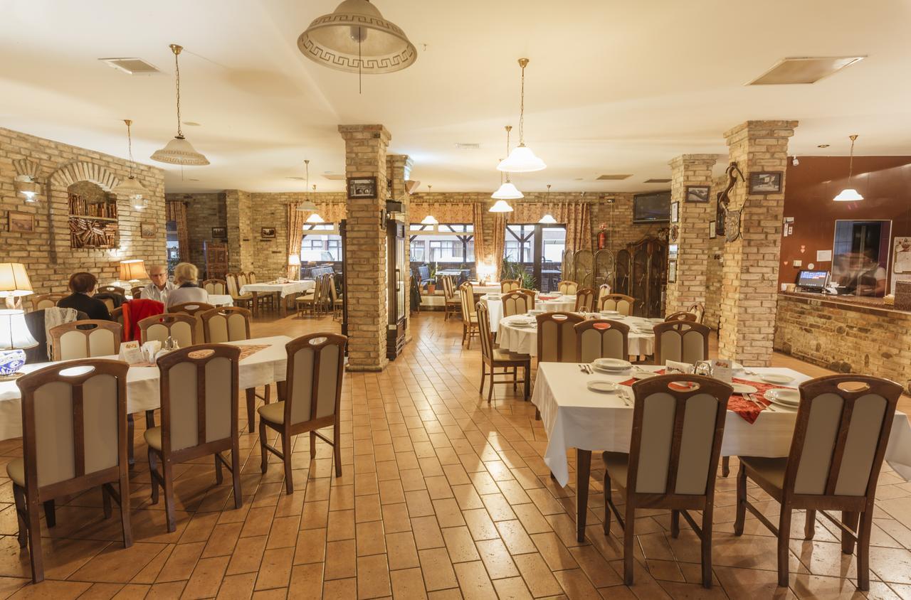 Hotel Bastion Kostrzyn nad Odra Εξωτερικό φωτογραφία