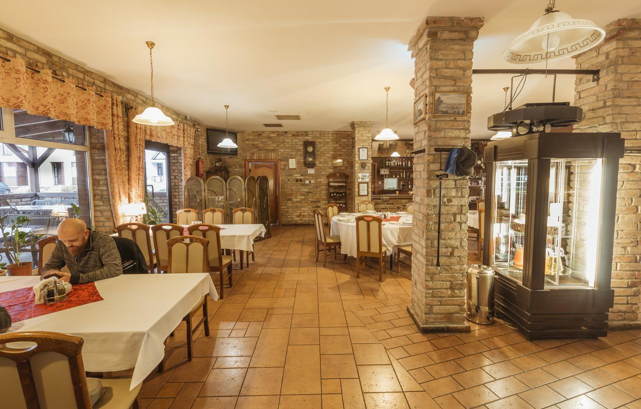 Hotel Bastion Kostrzyn nad Odra Εξωτερικό φωτογραφία